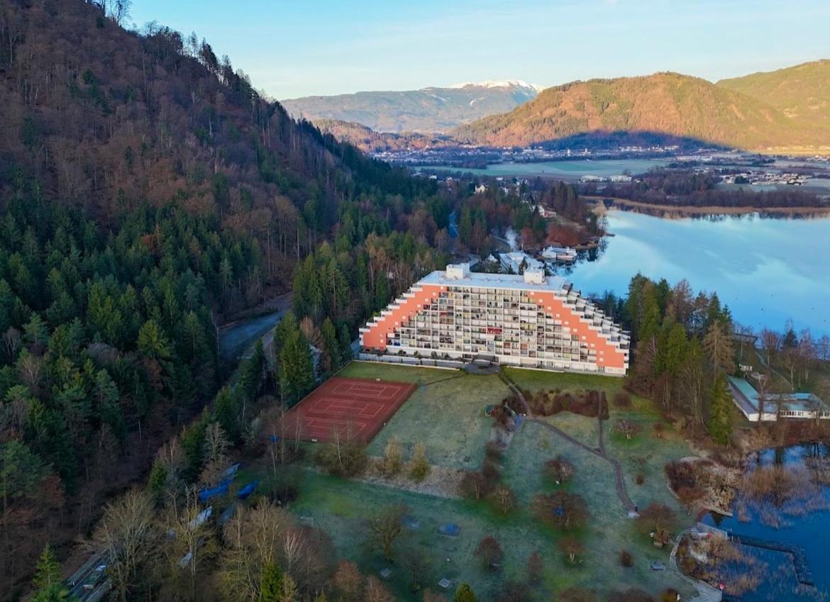 Apartment Am Ossiachersee Mit Eigenem Seezugang Landskron المظهر الخارجي الصورة