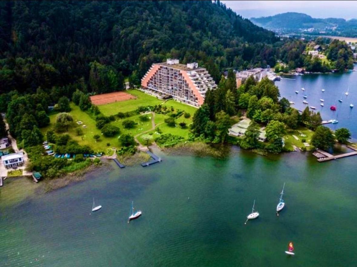 Apartment Am Ossiachersee Mit Eigenem Seezugang Landskron المظهر الخارجي الصورة