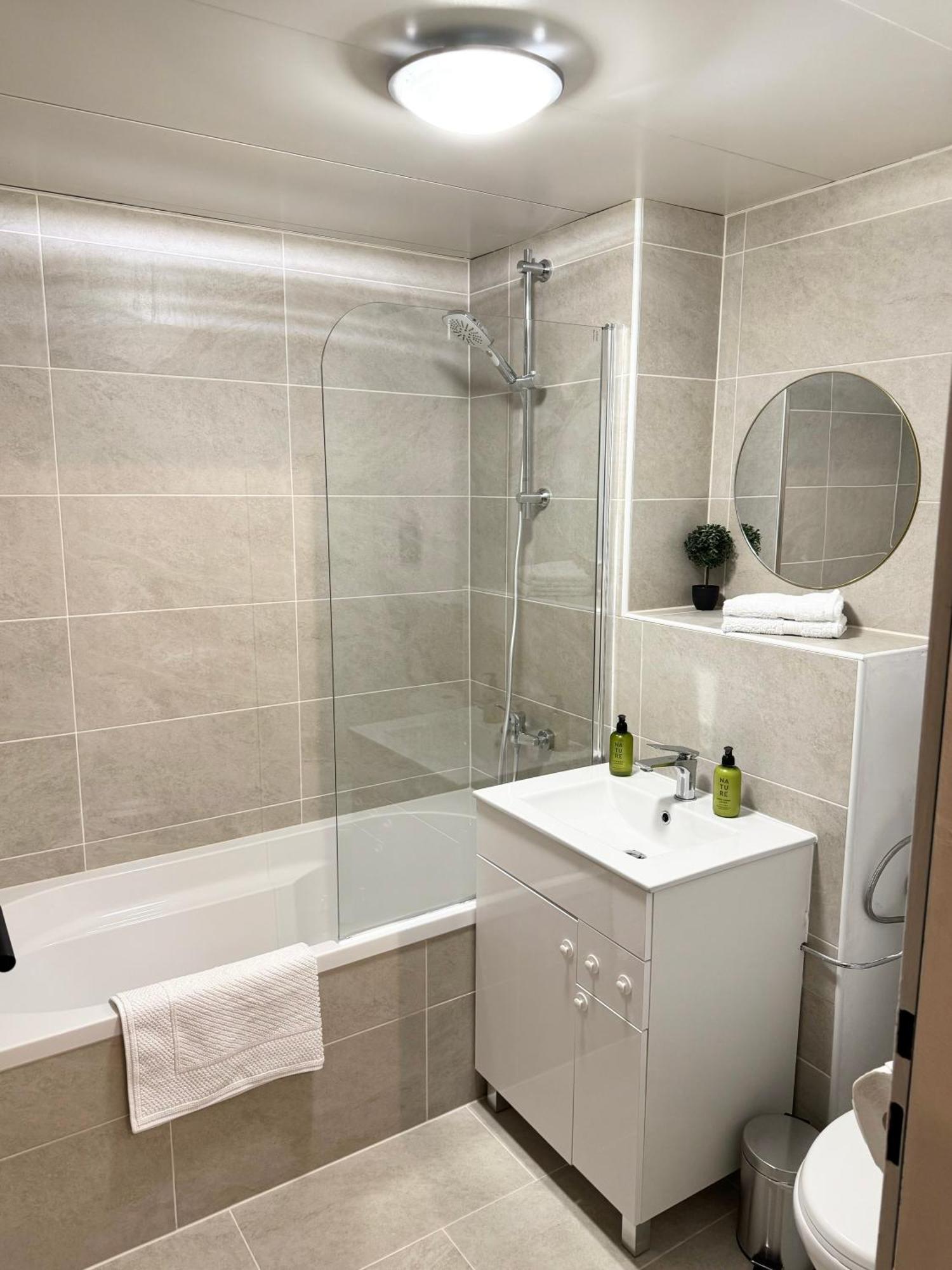 Apartment Am Ossiachersee Mit Eigenem Seezugang Landskron المظهر الخارجي الصورة
